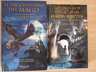 Diccionario del mago + Mundos mágicos Harry Potter