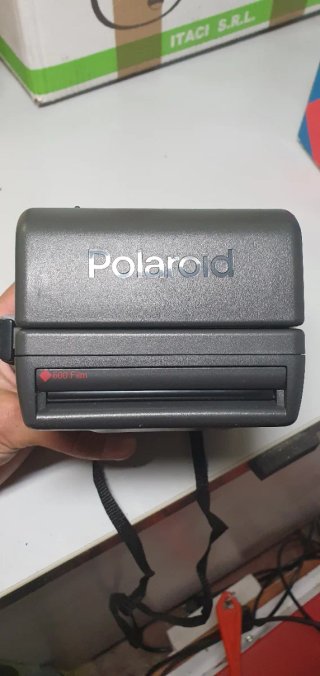 Polaroid 636 Closeup Instant Camera