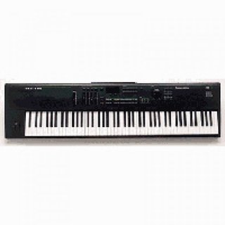 Piano Kurzweil PC88