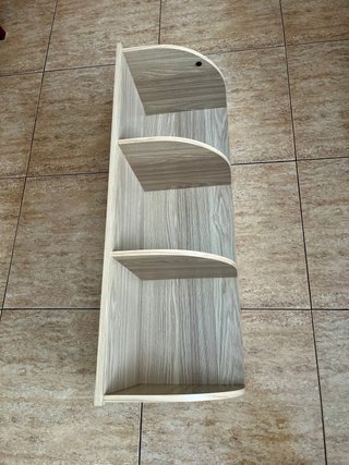 Estantería rinconera de madera de 4 estantes