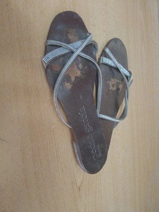 Sandalias planas plateadas talla 36