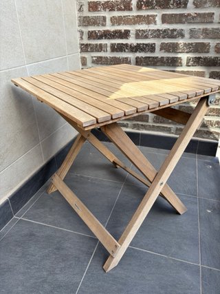 Mesa de jardín plegable de madera