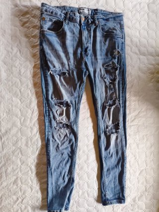 Pantalón Bershka Skinny Roto Azul