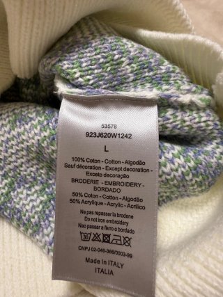 Jersey Dior Blanco y Morado