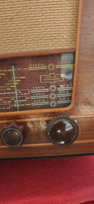 Radio Vintage Años 50 Marrón