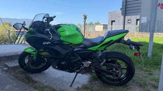 Moto Kawasaki Ninja 650 KRT 2018 CARNET A2