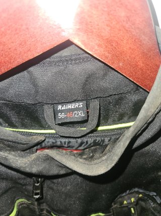 Chaqueta Moto Rainers Negra con Detalles Flúor