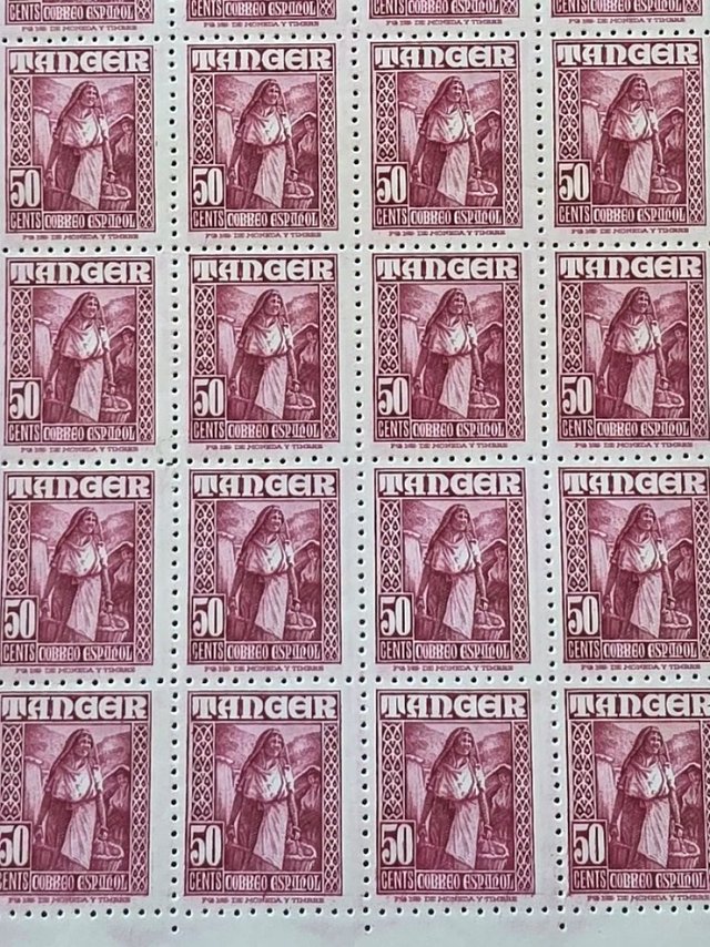 Pliego completo de 100 sellos Tánger de 50 c. 1927