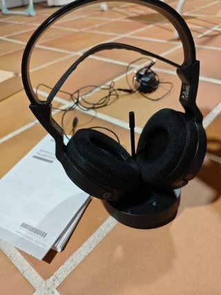 Auriculares Sony Inalámbricos RF811RK