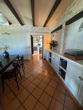 Se alquila casa con piscina septiembre