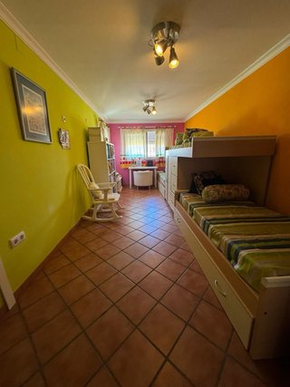 Se alquila casa con piscina septiembre