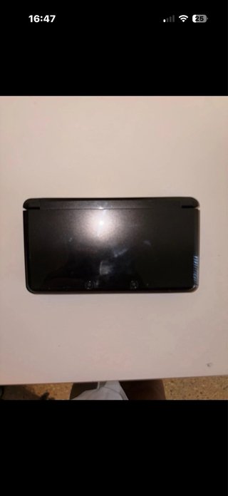 Nintendo 3DS Negra con Accesorios