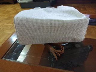 Bolso de lona con correa marrón