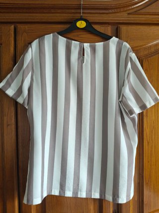 Blusa Zara Rayas Marrón y Blanco Talla XL
