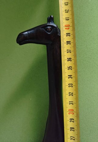Escultura Jirafa Madera Oscura