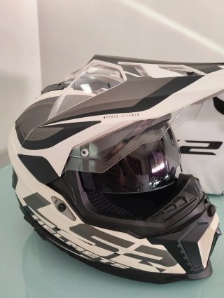 Casco Ls2 Explorer Carbón XL