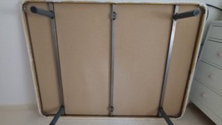 Base tapizada 1,35x1,80 con 4 patas