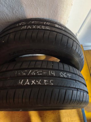 2 Ruedas MAXXIS 185/65-14 86T En muy buen estado