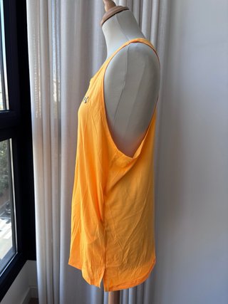 Camiseta Under Armour Naranja Talla M