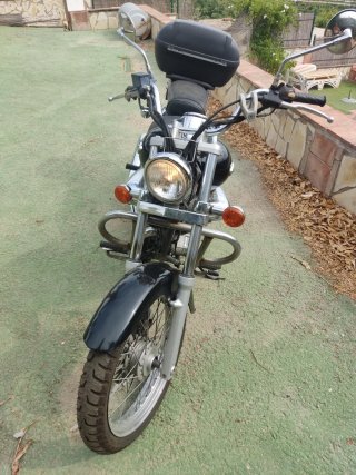 Suzuki Intruder 250cc Moto Cruiser