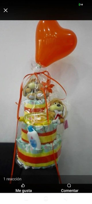 Regalo especial: tarta de pañales personalizada