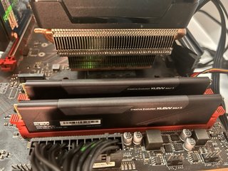 MEMORIA RAM KLEVV BOLT X 16GB DDR4 3200MHz