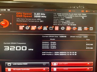 MEMORIA RAM KLEVV BOLT X 16GB DDR4 3200MHz