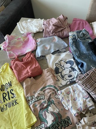 Lotto vestiti bimba 3-4 anni