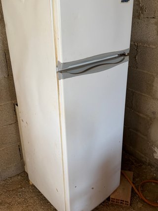 Nevera de gas blanca
