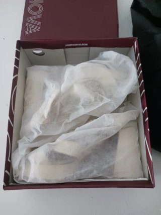 Zapatos dorados tacón plataforma talla 36