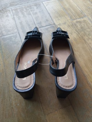 Zapatos destalonados LATOUCHE negros talla 37