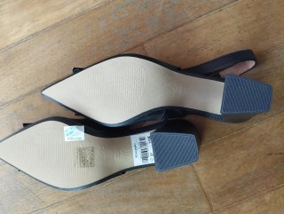 Zapatos destalonados LATOUCHE negros talla 37