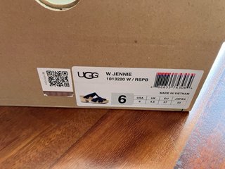 Sandalias UGG Azul Talla 35