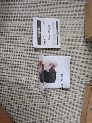 Metrónomo Rayzm Negro con Caja e Instrucciones.