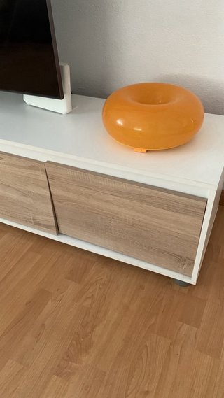 Mueble salón blanco y estanterías