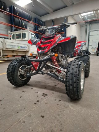 Yamaha Raptor 660R
