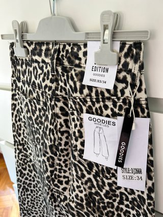 Pantalones GOODIES estampado leopardo