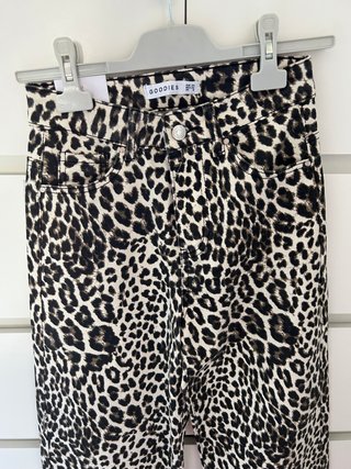 Pantalones GOODIES estampado leopardo