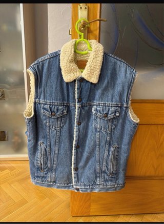 Chaleco Vaquero Levi's con Borrego