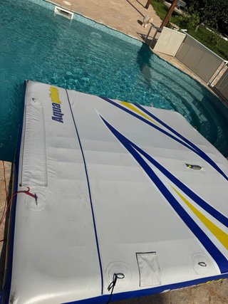 Colchoneta inflable Aquaglide Swimplatform