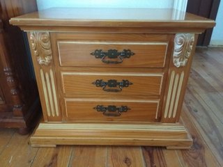 Cabecero y mesitas de noche madera natural . 135cm