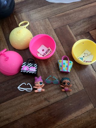 L.O.L. Surprise! Mini Muñecas y Accesorios
