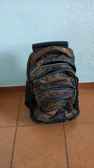 Mochila con ruedas Totto