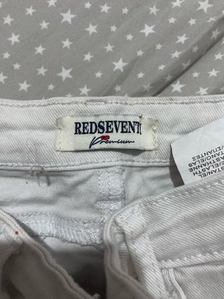 Pantalones pitillo blancos rotos T.34