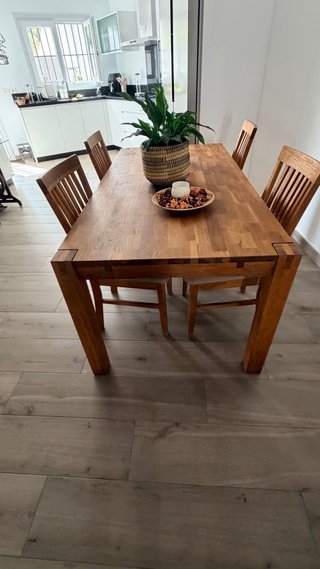Mesa Comedor Roble + 4 Sillas