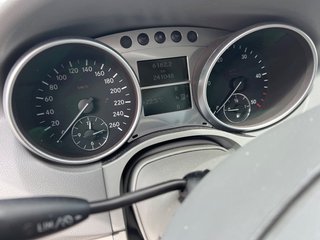 Tapa mercedes a6420101667 clase (w164) 280 2881010