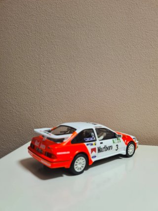 Scalextric Ford Sierra RS Cosworth Marlboro