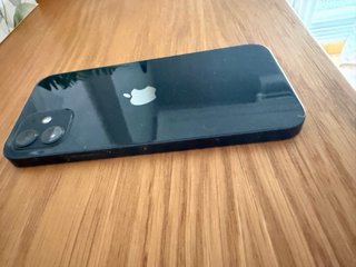 iPhone 12 Negro Casi Nuevo
