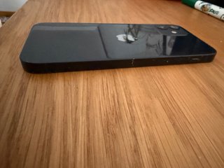 iPhone 12 Negro Casi Nuevo