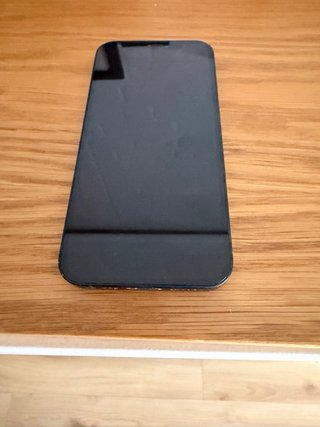 iPhone 12 Negro Casi Nuevo